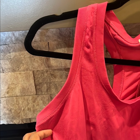 Athleta Pink racer back tank top size Large - Picture 3 of 6